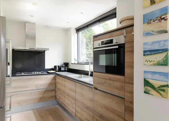 Duinroos * Egmond aan den Hoef